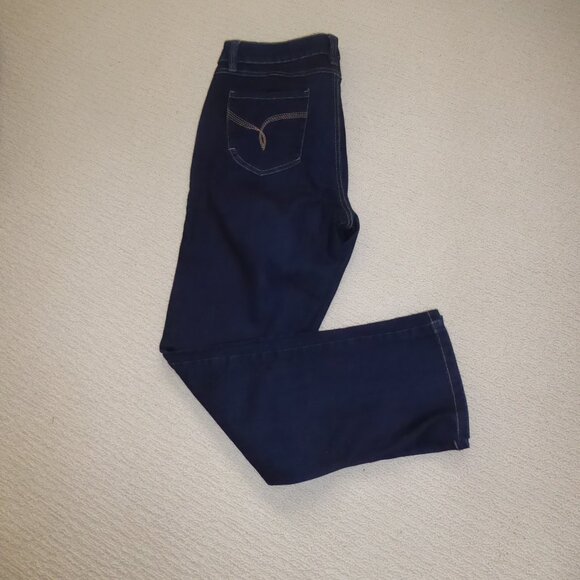 Cleo Straight Fit Jean, Size 10 Petite - Picture 4 of 5